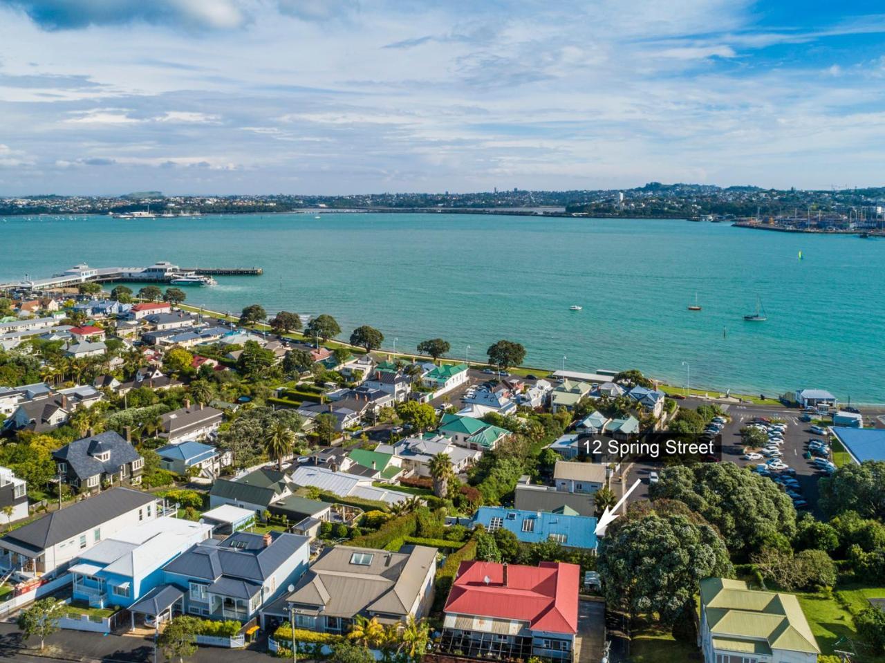 Devonport Harbour View Hotel Auckland Exterior photo